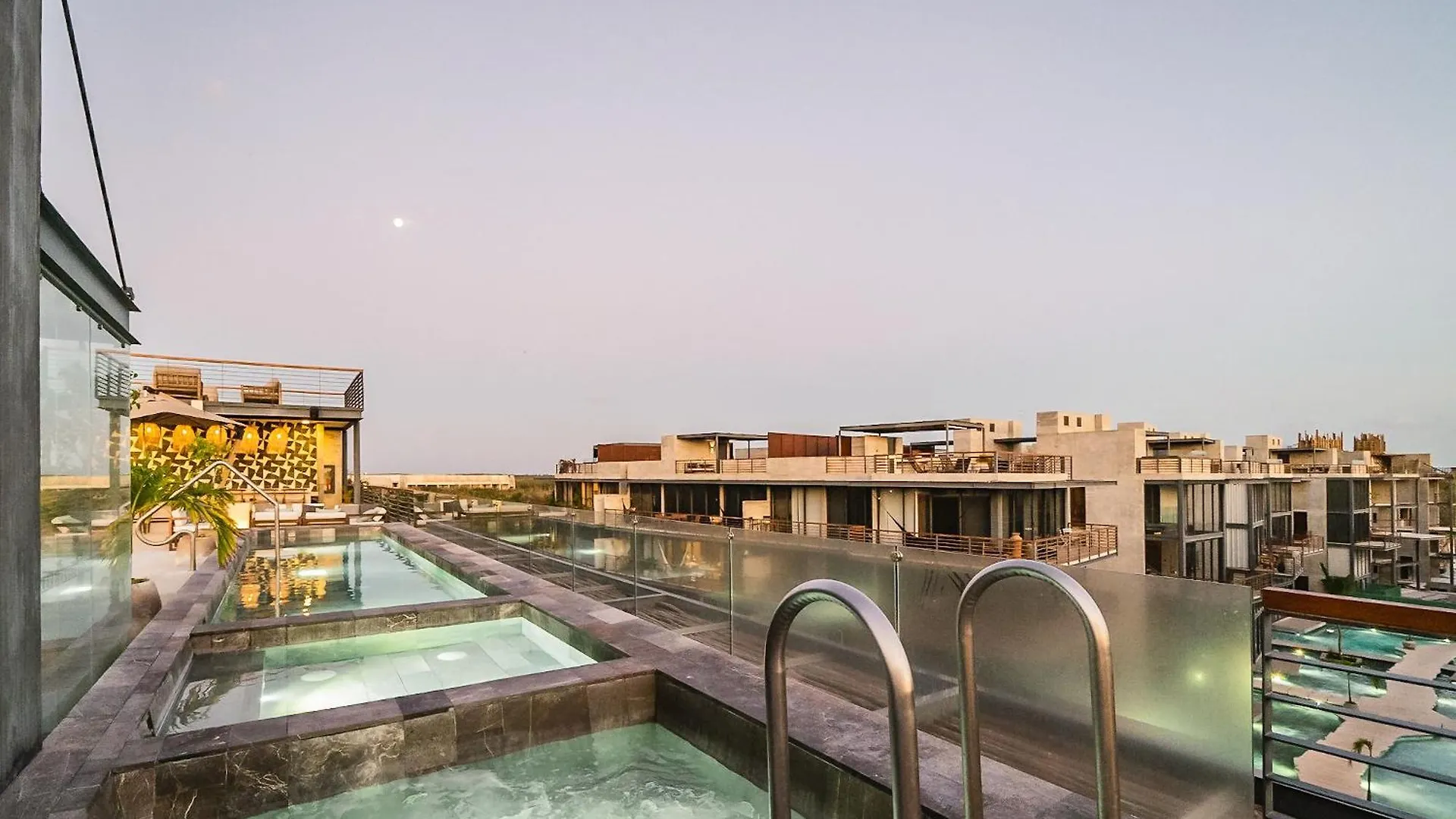Apartment Waterworld Tulum 1Br Cenote Rooftop Pools Gym Mexico